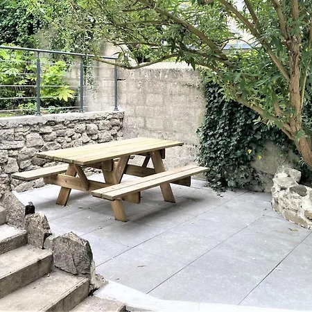 Au Refuge De La Basilique Apartmán *