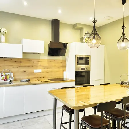 Au Refuge De La Basilique Apartman