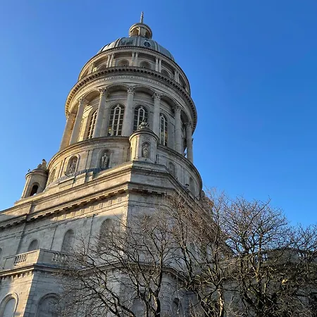 Au Refuge De La Basilique شقة